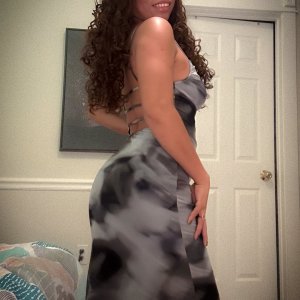 GFE Latina Escort