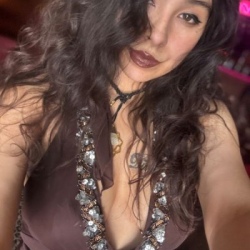 Iesha-Cinnamon-10-400x533