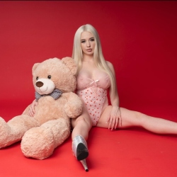 NaomiRyder_2