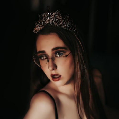 Nikki Nox